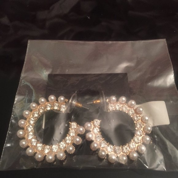 4 for $15 - Pearl & Crystal Hoop Earrings - Picture 3 of 3